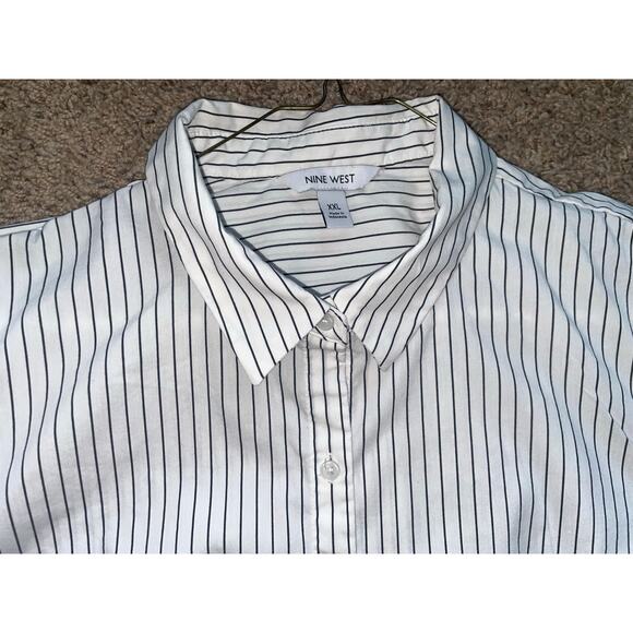 Nine West Long Sleeve Structured Button Down Shirt - Size XXL ** - Picture 4 of 7